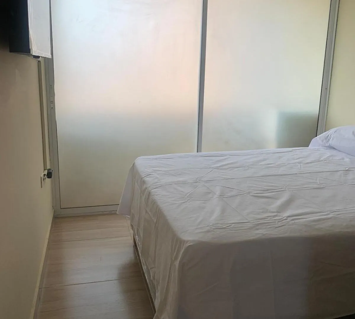 Apartaestudio 3 Piso Zona Sur Sector Residencial Cali 0*,  Colombia